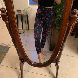Lululemon Wunder Under legging